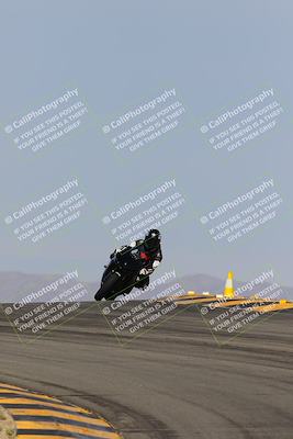 media/Sep-30-2023-SoCal Trackdays (Sat) [[636657bffb]]/Turns 9 and 10 (1010am)/